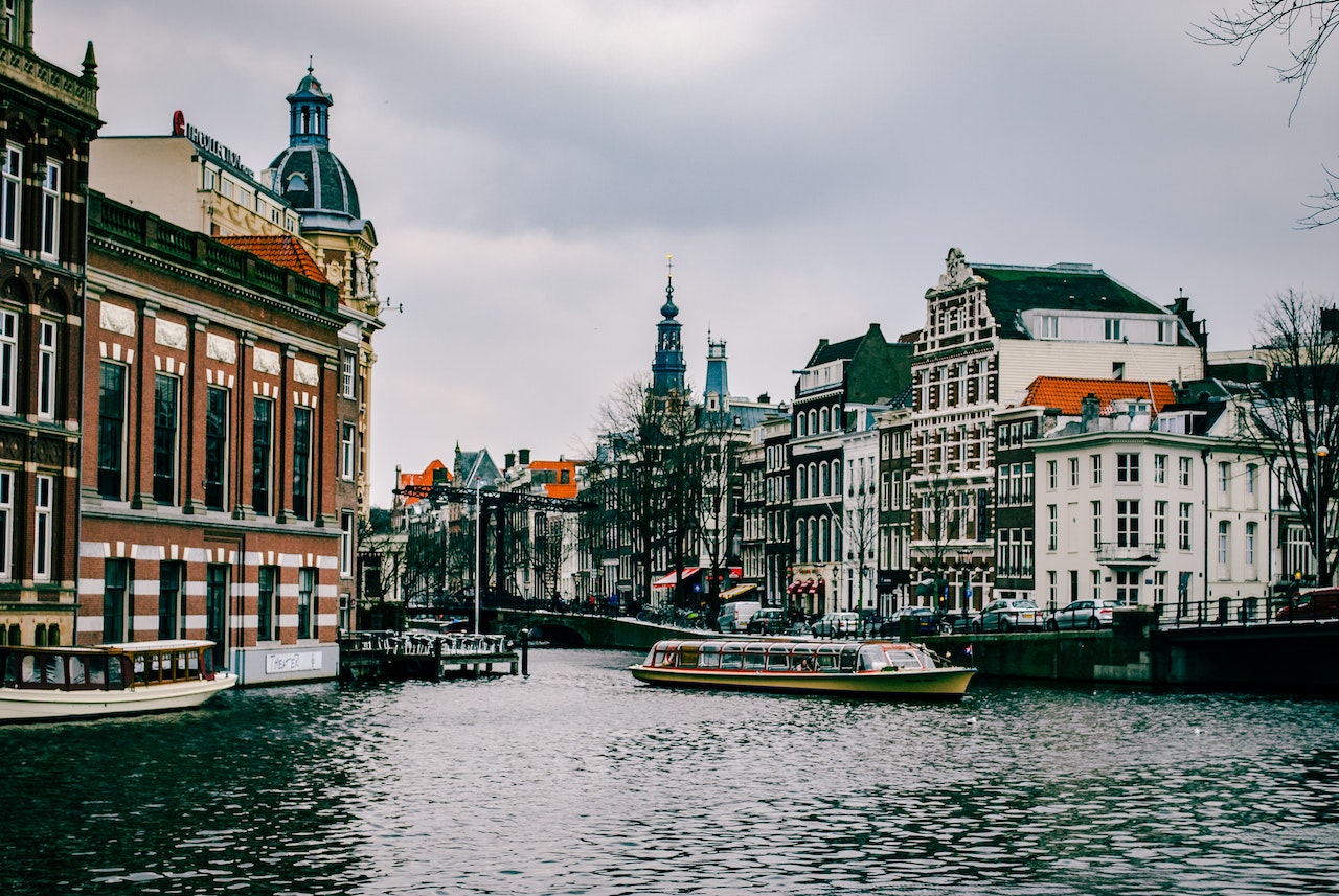 Geschiedenis van Amsterdam en haar grachten